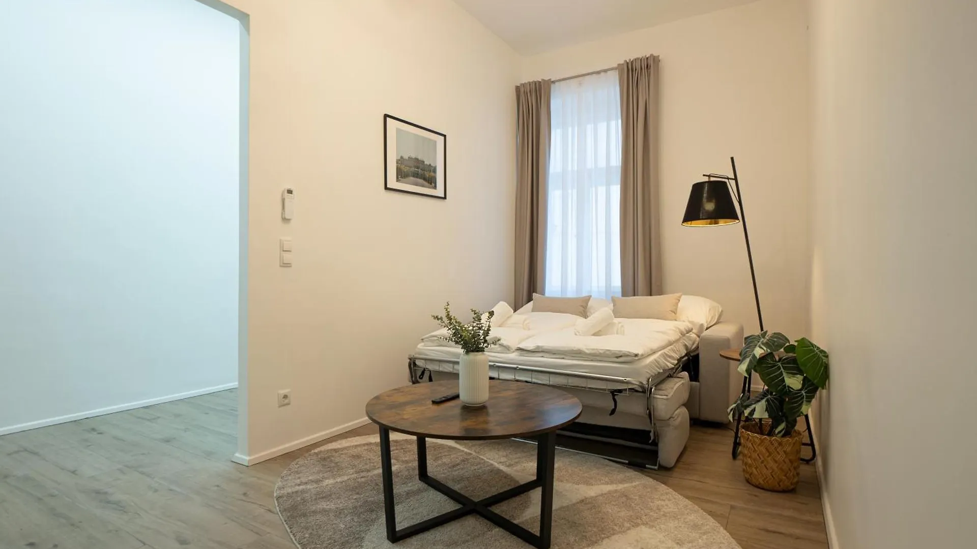 71M² Modern Apartment In The Heart Of The City Vienna Austria
