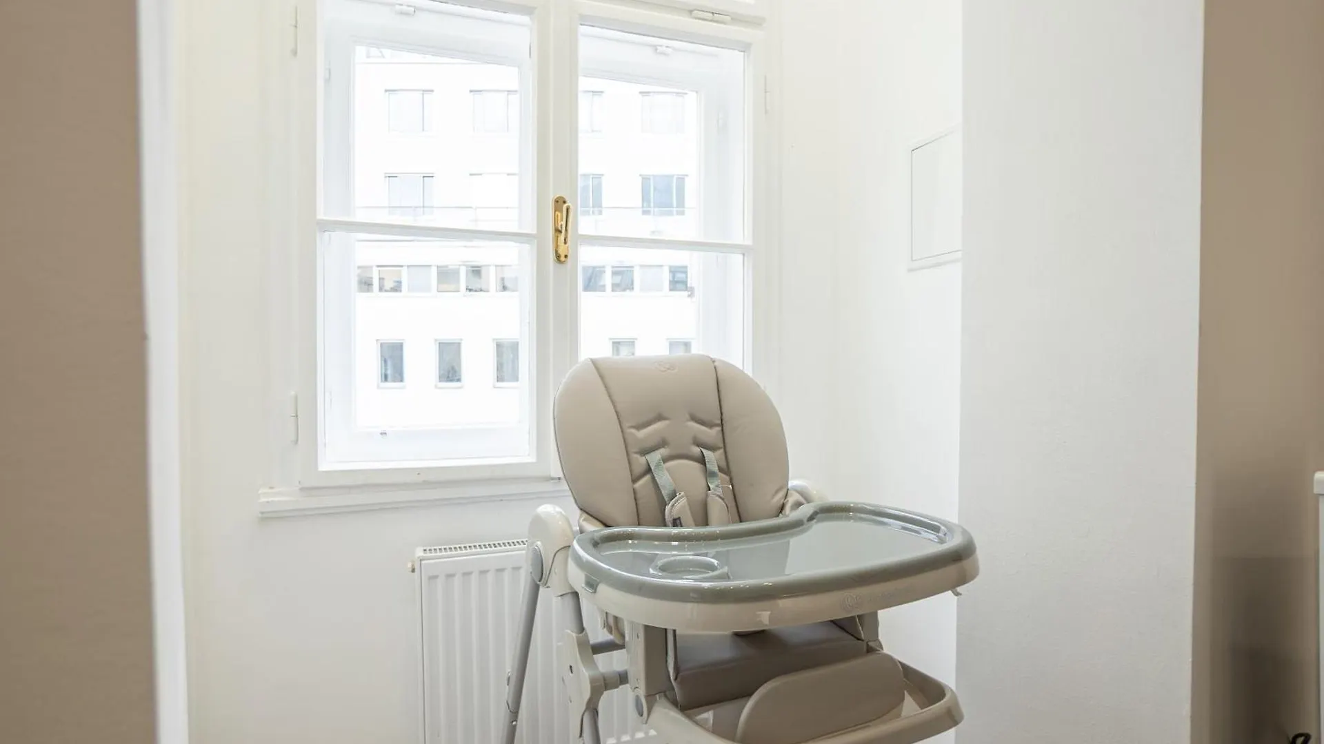71M² Modern Apartment In The Heart Of The City Vienna Austria